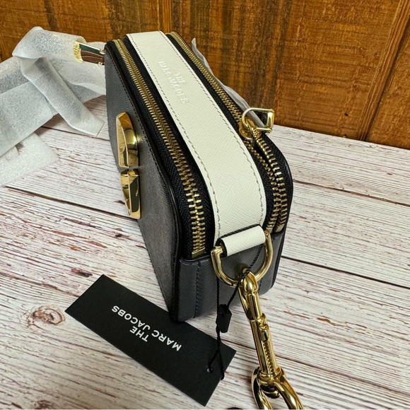 Marc Jacobs Snapshot Crossbody - Picture 4 of 6